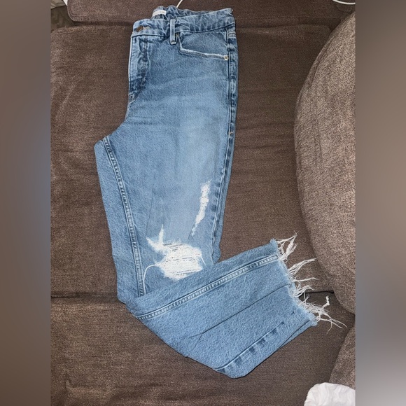 Good American Distressed Jeans - Picture 1 of 4